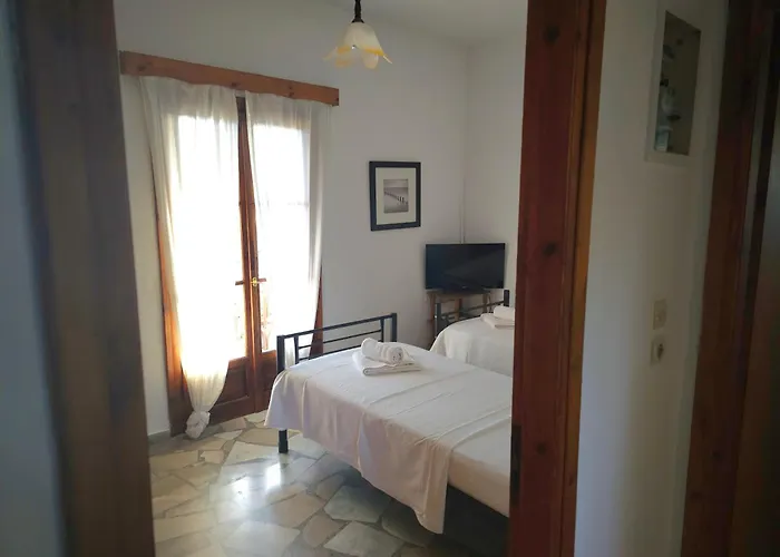 Vakantiehuis Vista Koroni - Sea View Apartment Over Olive Grove And Mountains