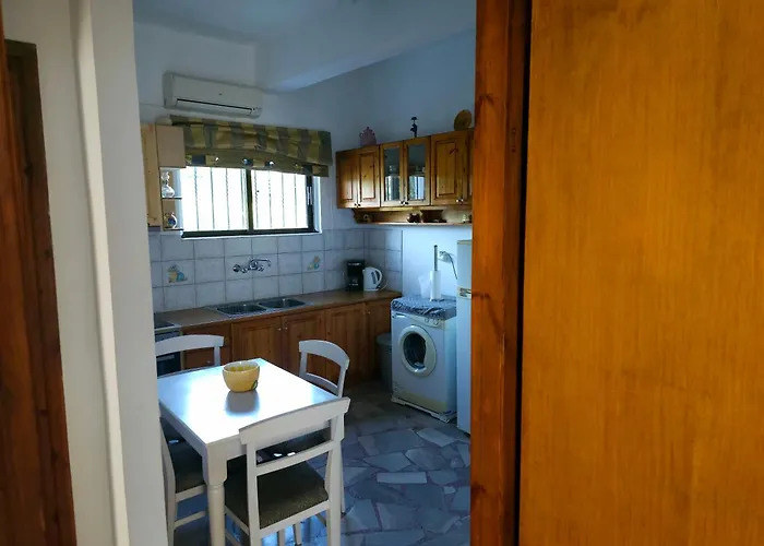 Vista Koroni - Sea View Apartment Over Olive Grove And Mountains Vakantiehuis *