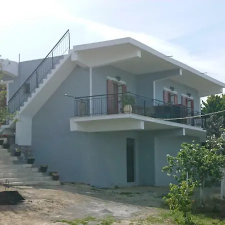 Holiday home Country Side House *