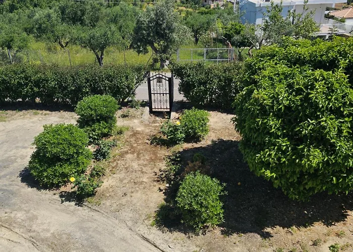 Vista Koroni - Sea View Apartment Over Olive Grove And Mountains Koroni (Messinia)